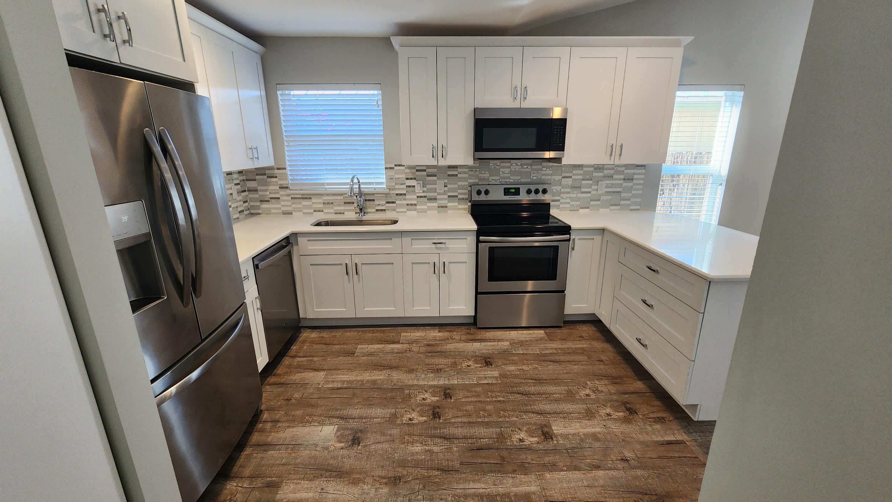 8783 SE HOBE RIDGE Avenue – photo 1