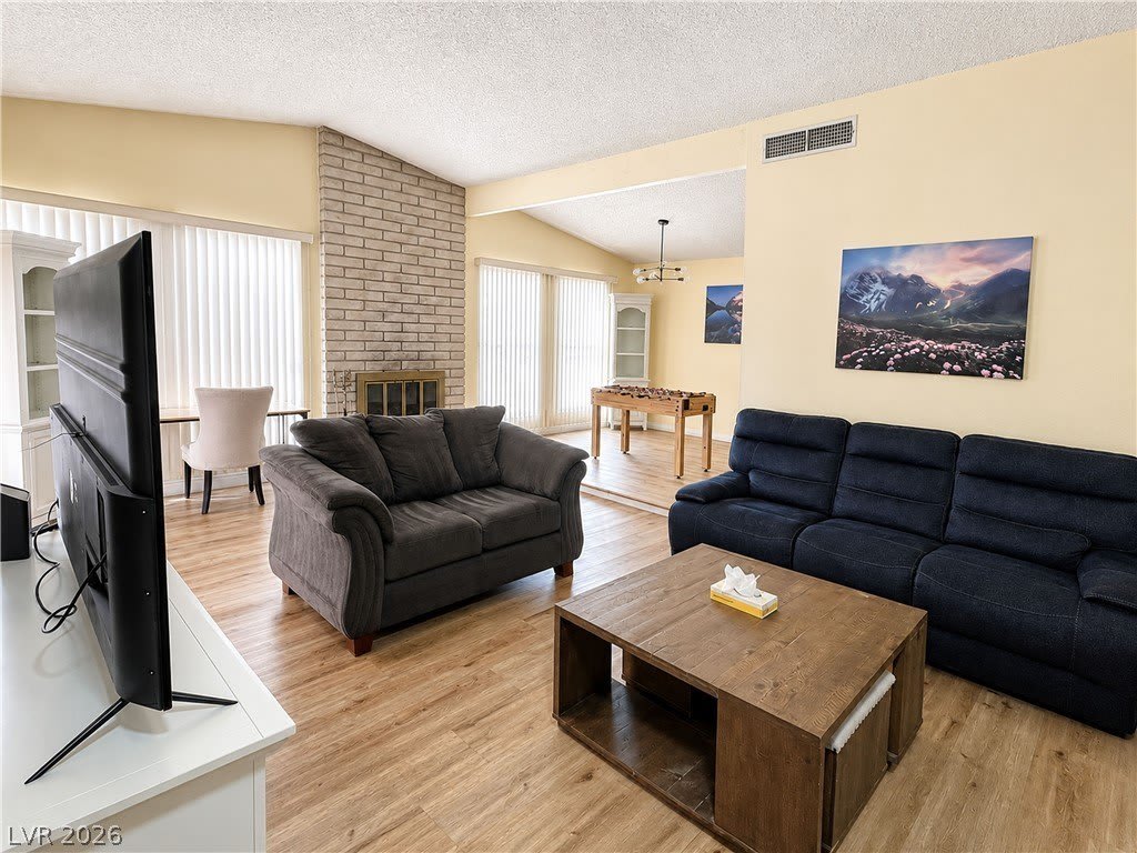 5388 Hibbetts Drive – photo 4