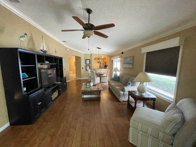 2383 Camden Ter – photo 4