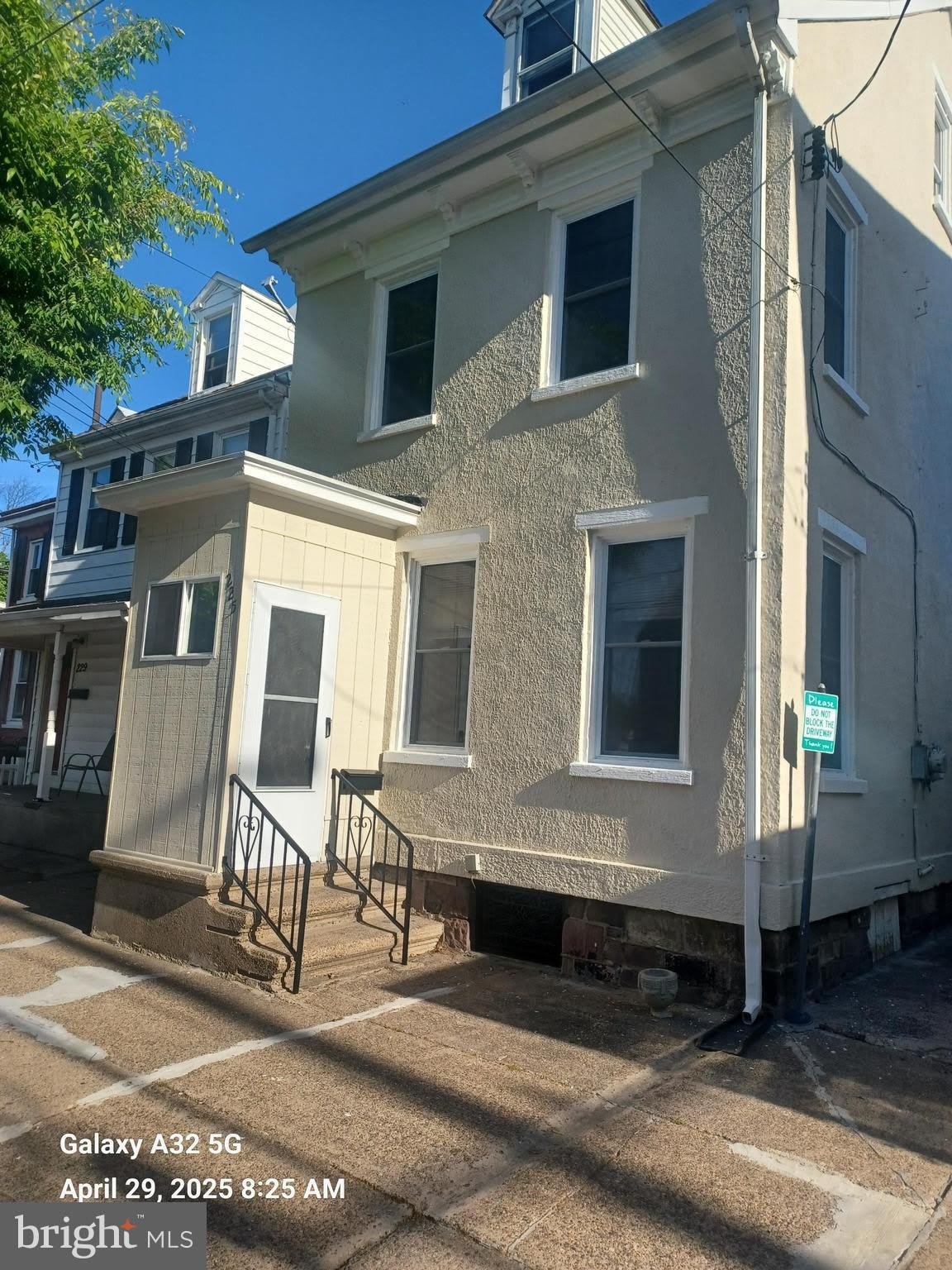 225 OTTER Street – photo 2