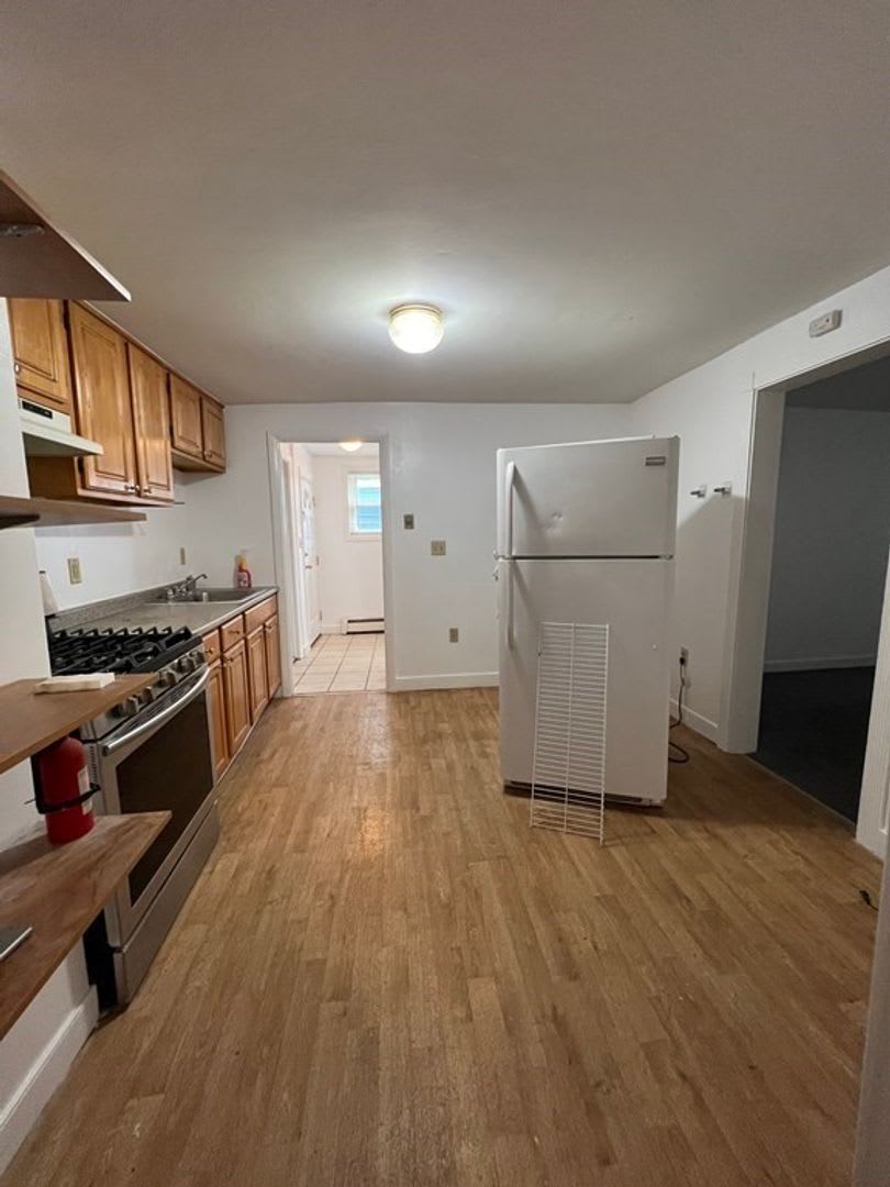 55 Leyden St – photo 2