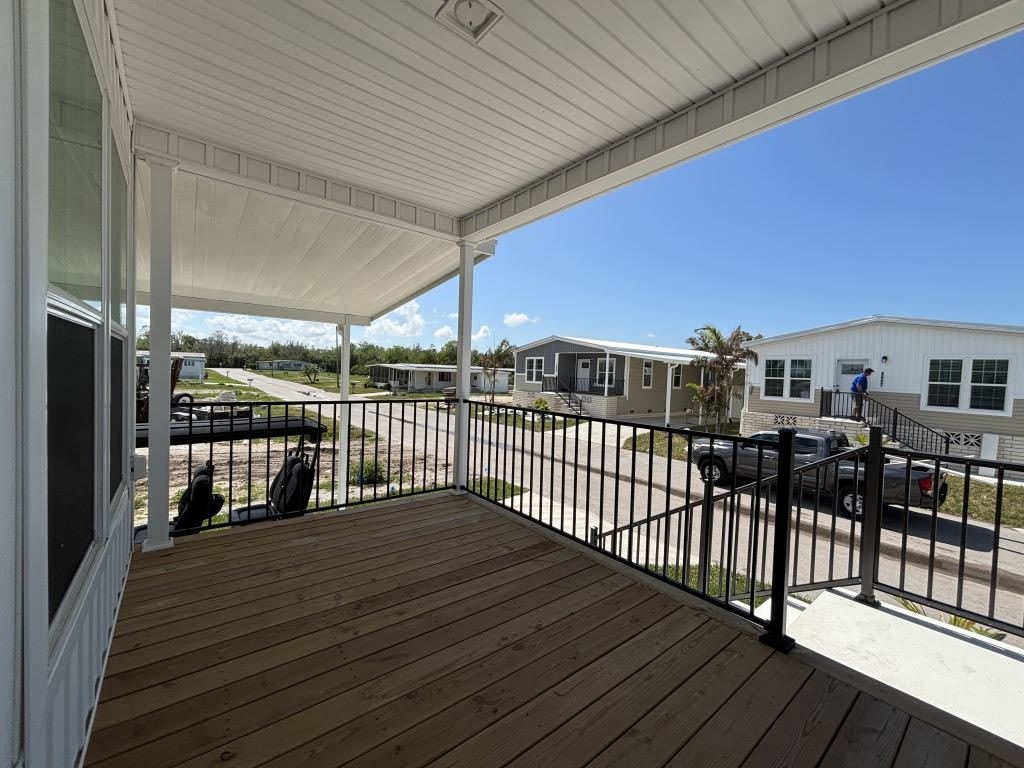 5646 Blue Harbor Drive – photo 3