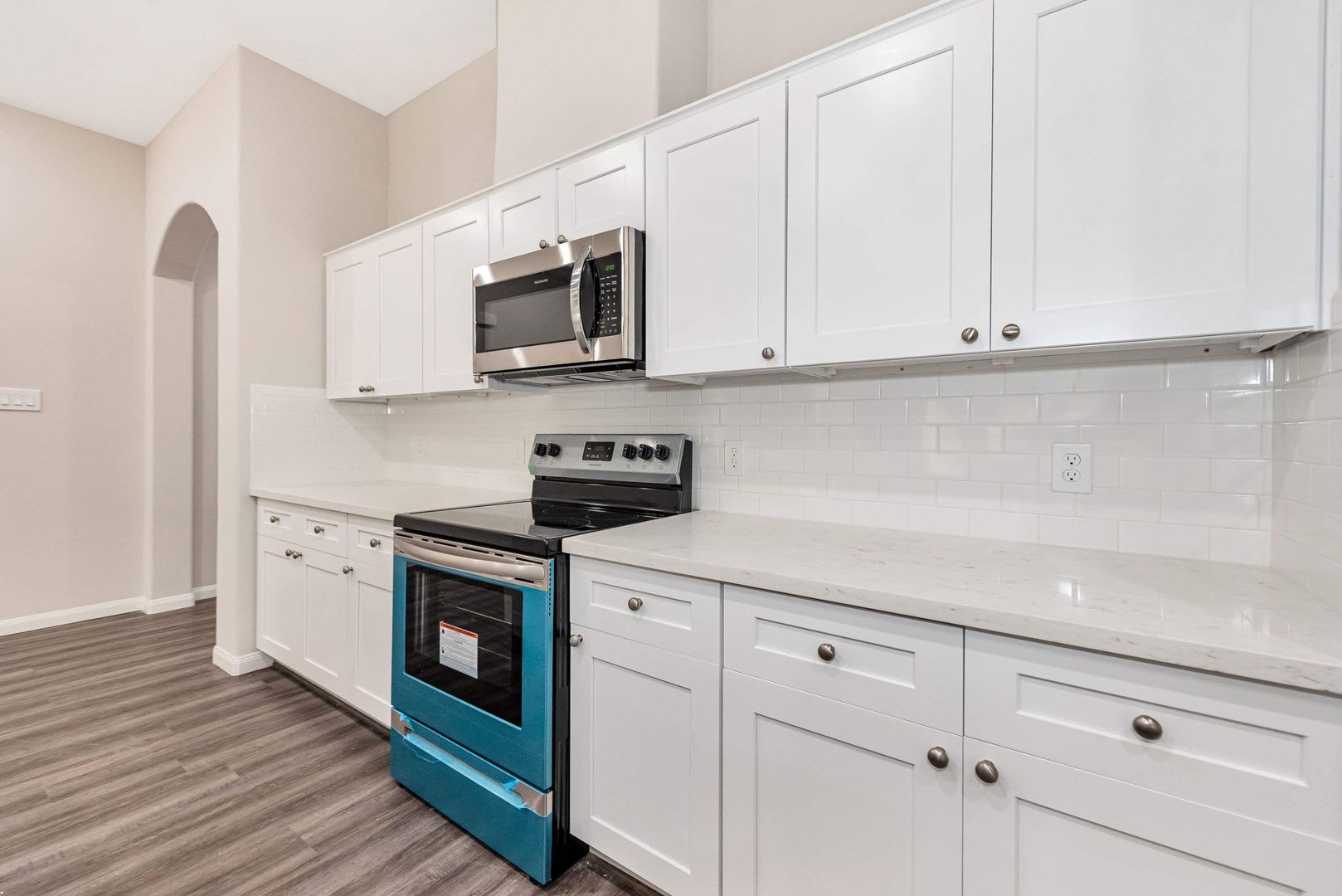 1206 Denison Ave ***Ask about our No Cash Security Deposit Option*** – photo 4