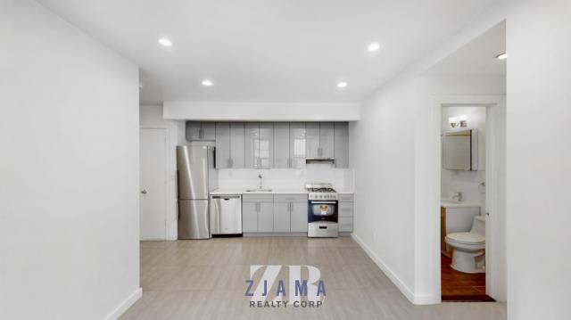 1141 Union St – photo 1