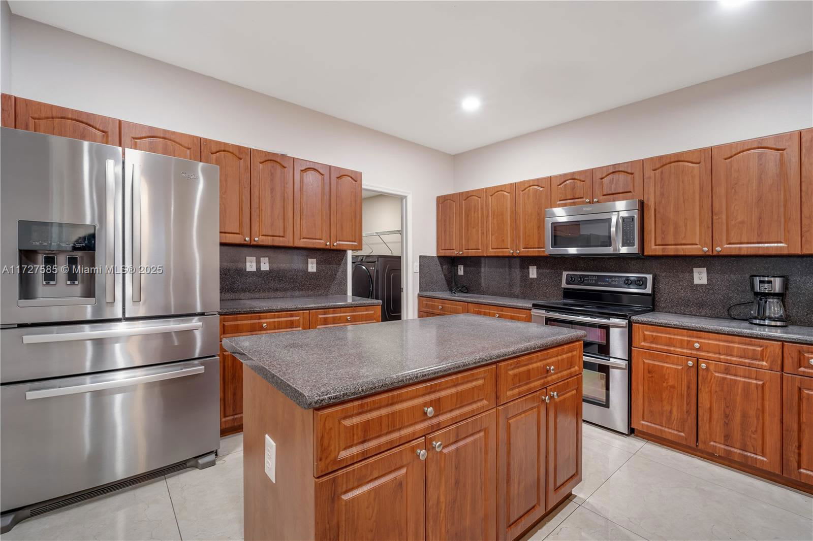 15051 Southwest 18th Terrace – photo 4