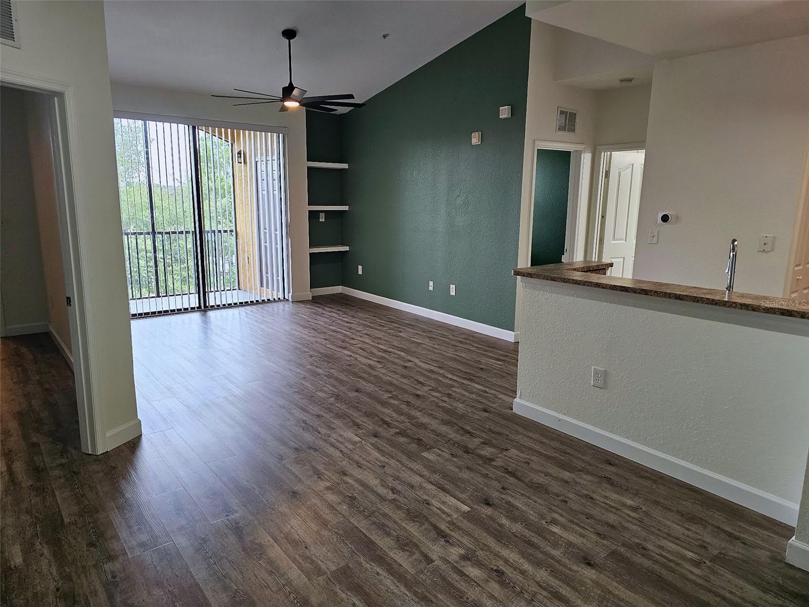 8335 38Th Street Circle E – photo 2