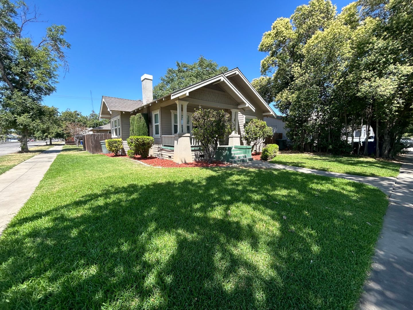 961 W 19th Street – photo 2