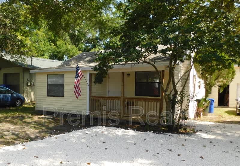 1319 Georgia Avenue – photo 1