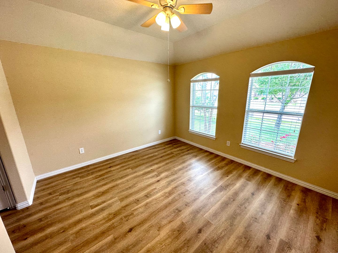 221 Creekwood Princeton Tx 75047 – photo 2