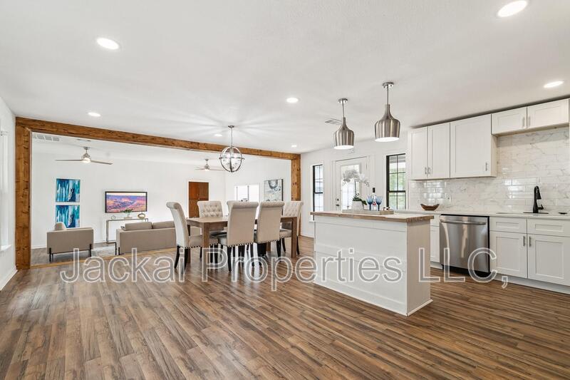 2038 Avon Drive – photo 4