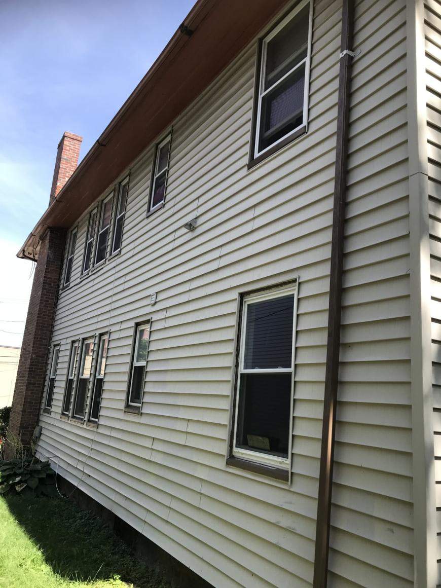 14 Hazelwood St. – photo 1