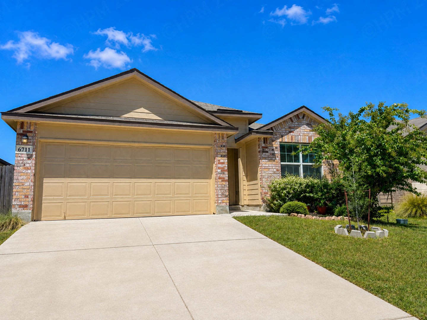 6711 Hoffman Plain, San Antonio, TX 78252 – photo 2