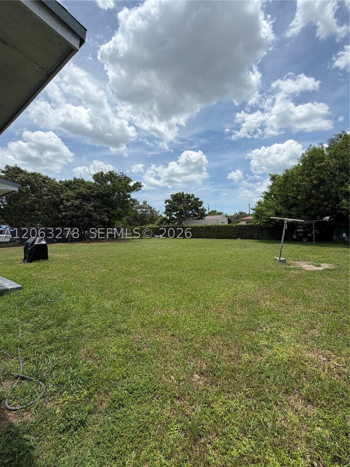10442 SW 180th St – photo 4