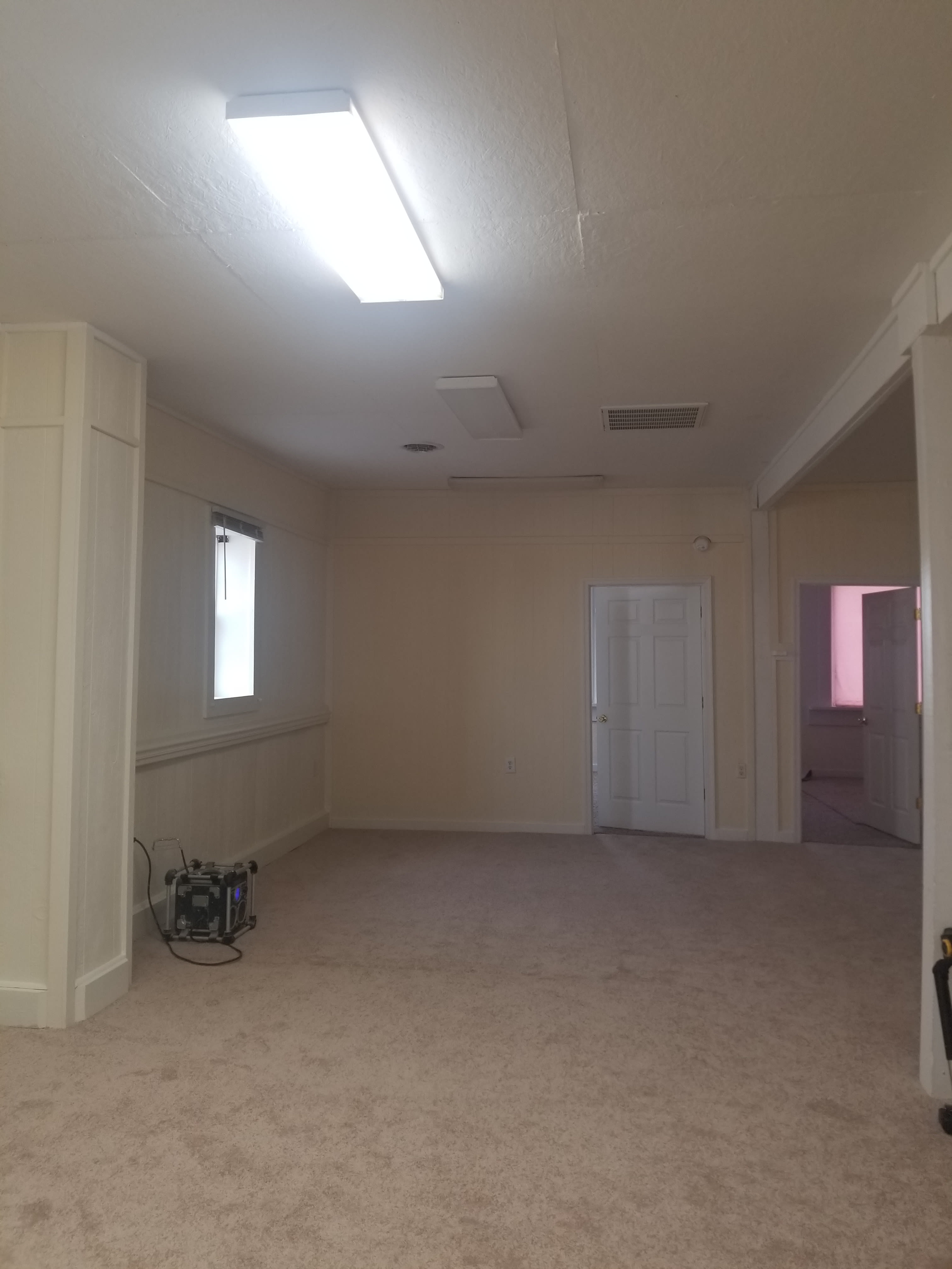 285 Draft Ave – photo 2