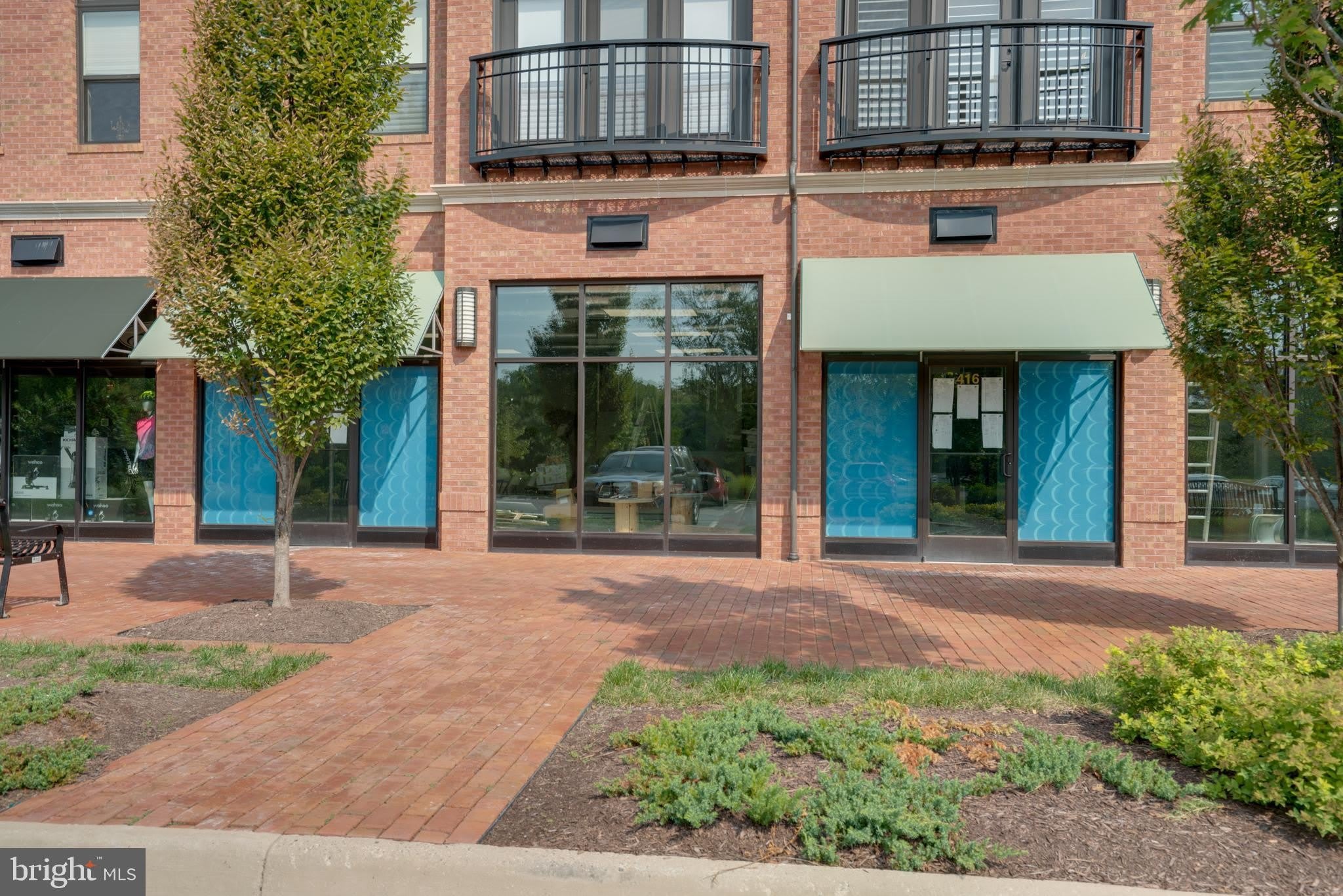 412 MADISON TRADE Plaza SE – photo 4
