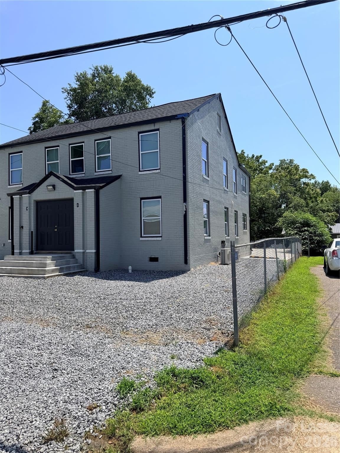 510 F Avenue SE – photo 3