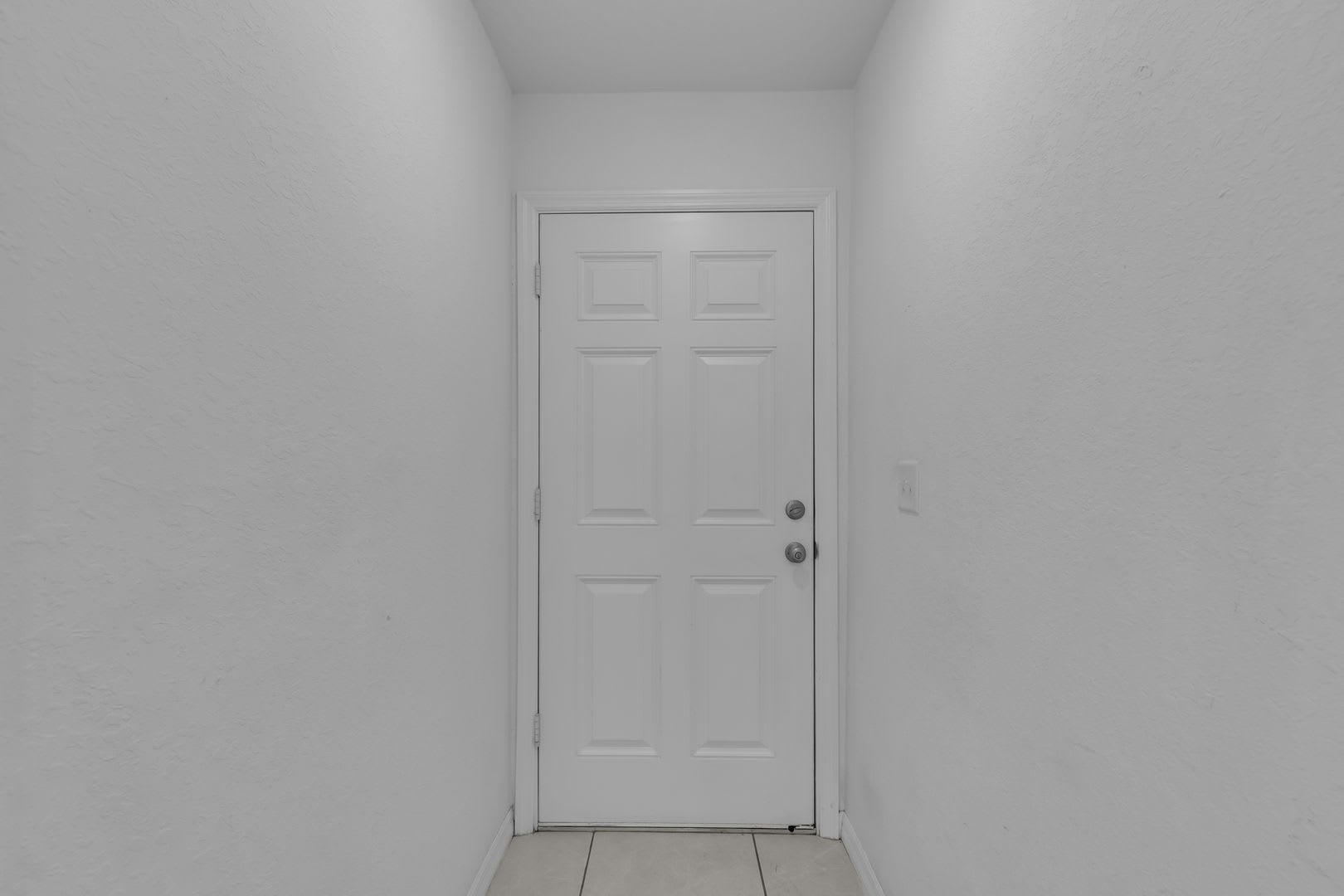 Beautiful 3/2 Triplex – photo 2