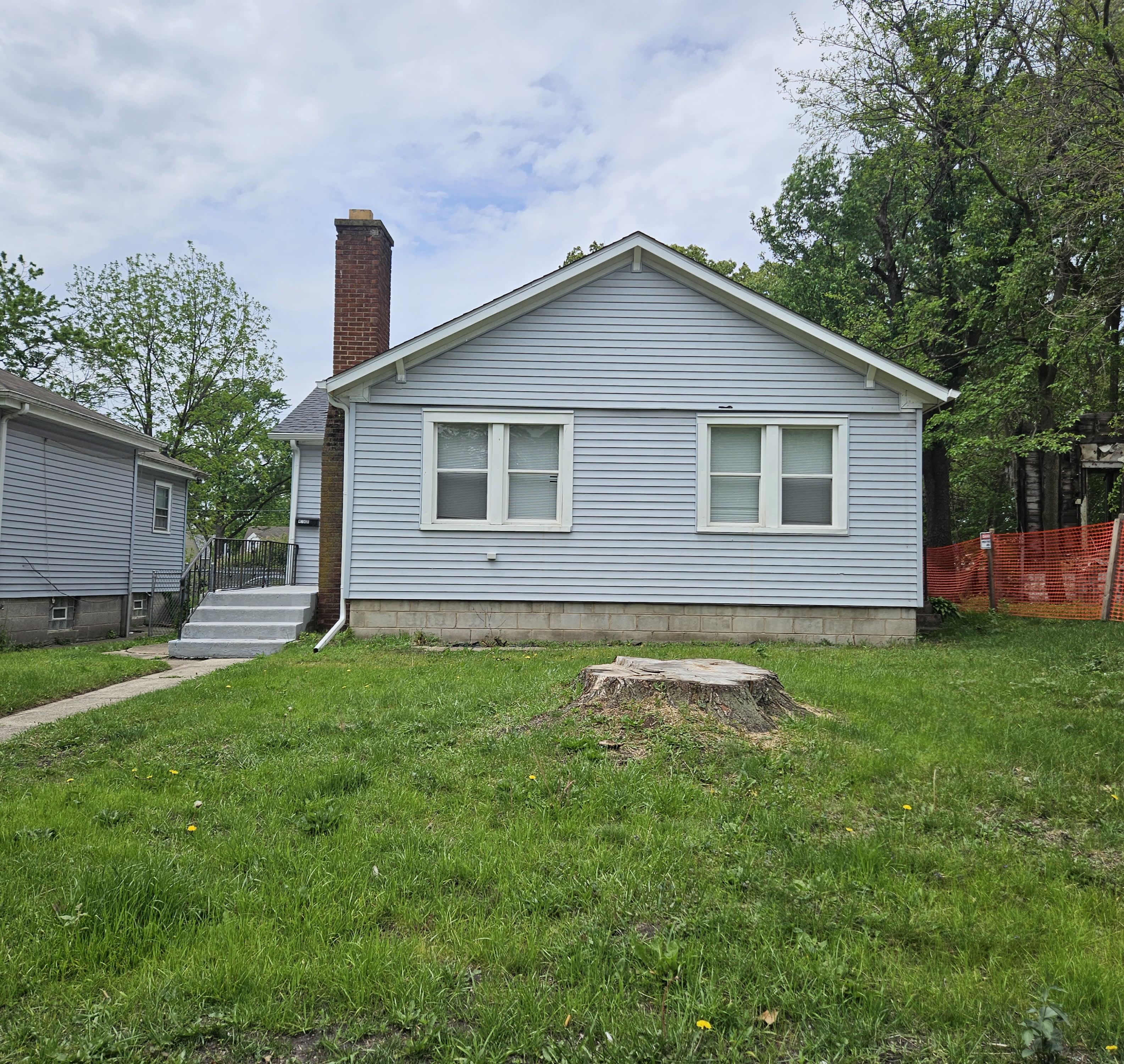 4748 Monroe St – photo 1