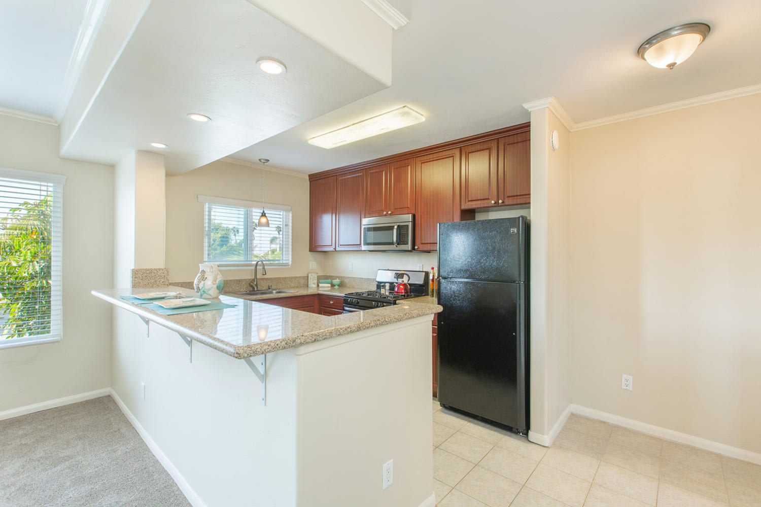 Elan Ocean Walk Apartment Homes – photo 4