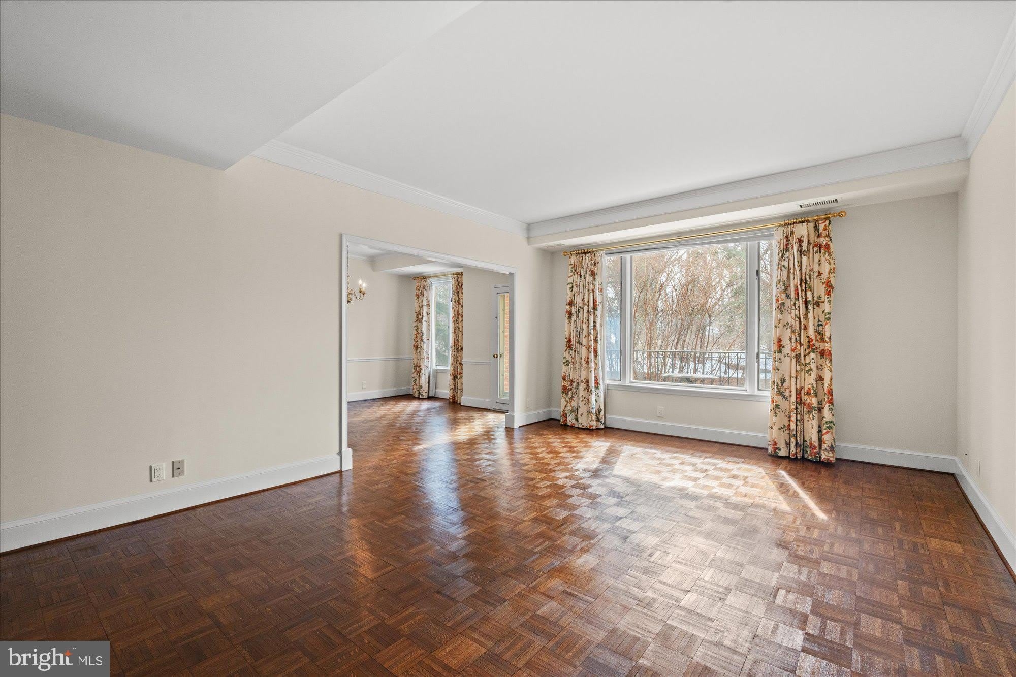 8101 Connecticut Avenue – photo 5