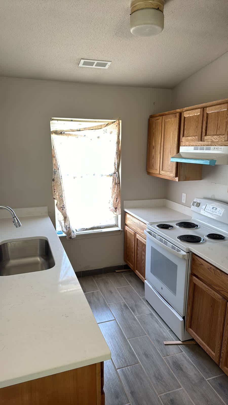 1913 Tischer Rd – photo 1