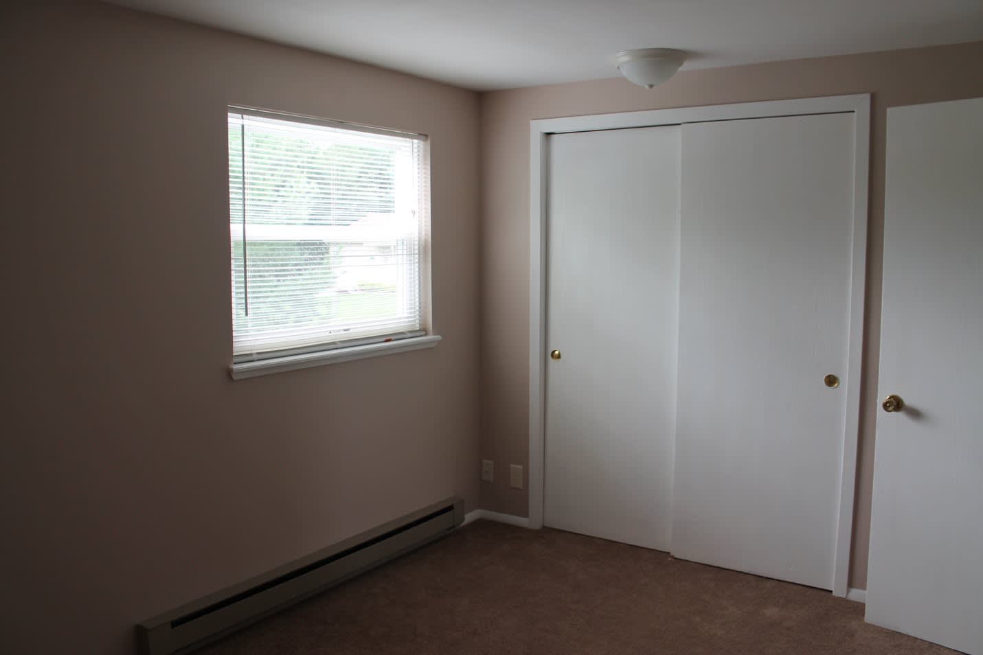 19 Sanford Street – photo 5