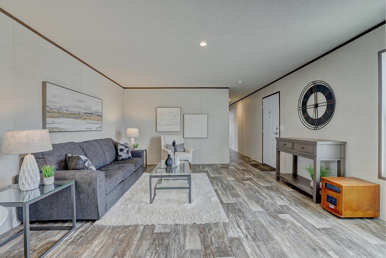 2404 Catalpa St – photo 4
