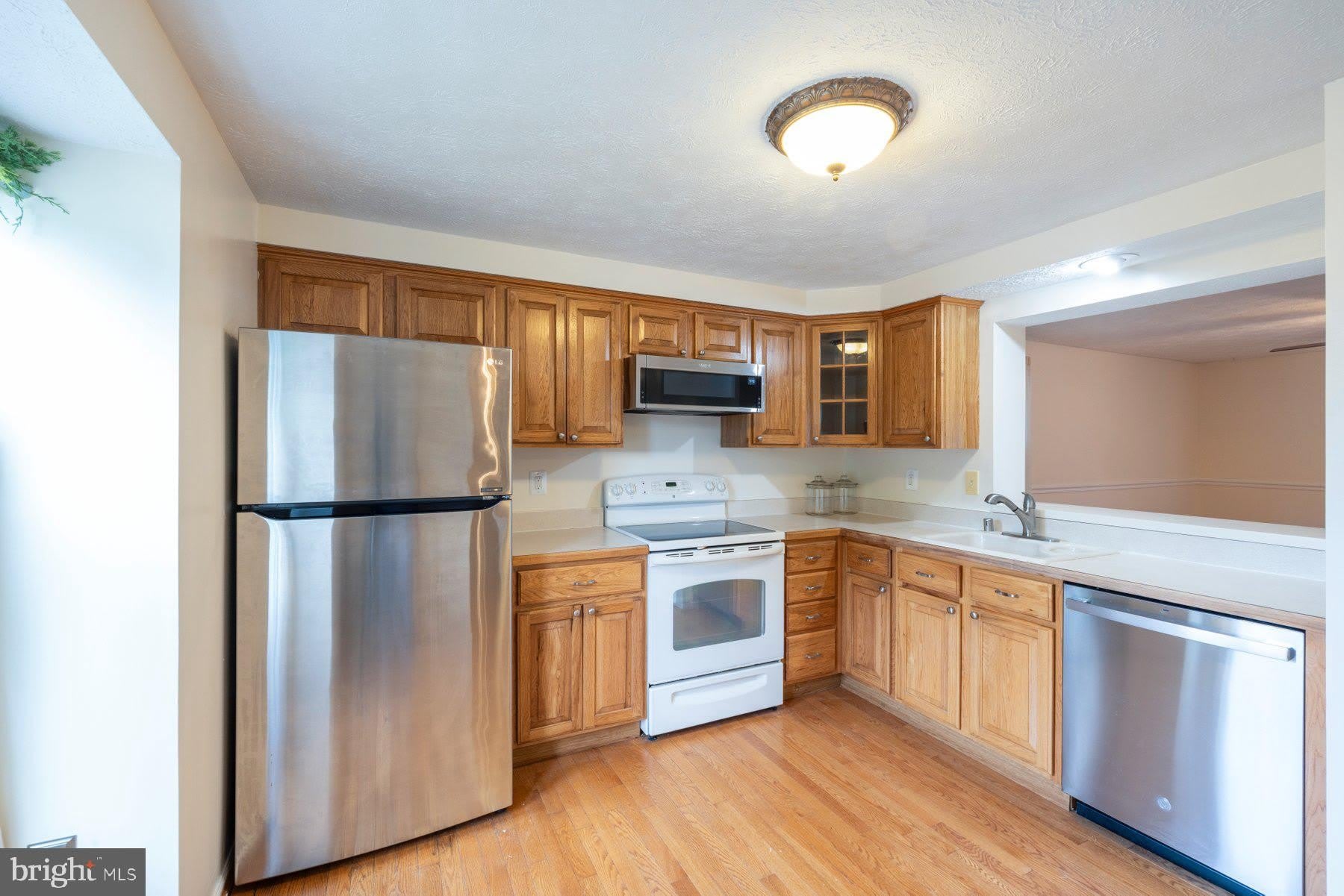 7510 SUMMER BLOSSOM Lane SW – photo 4
