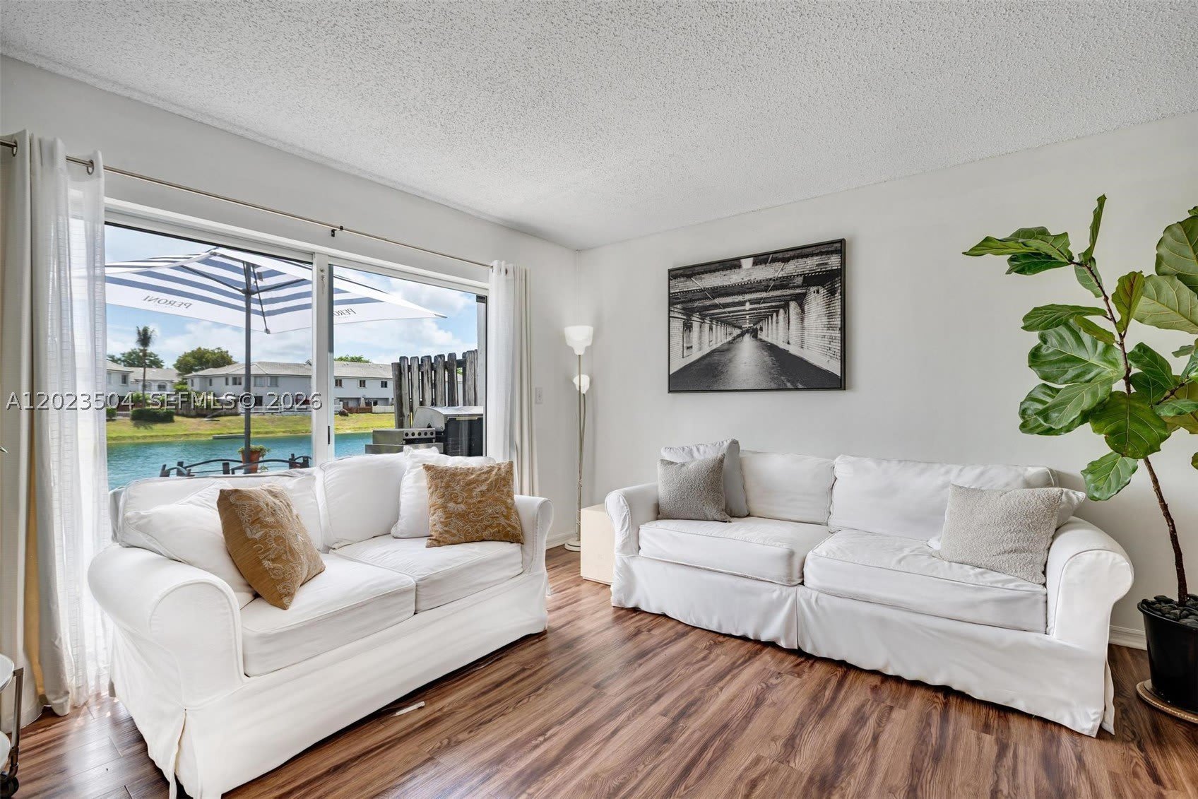 14207 SW 121st Pl – photo 4