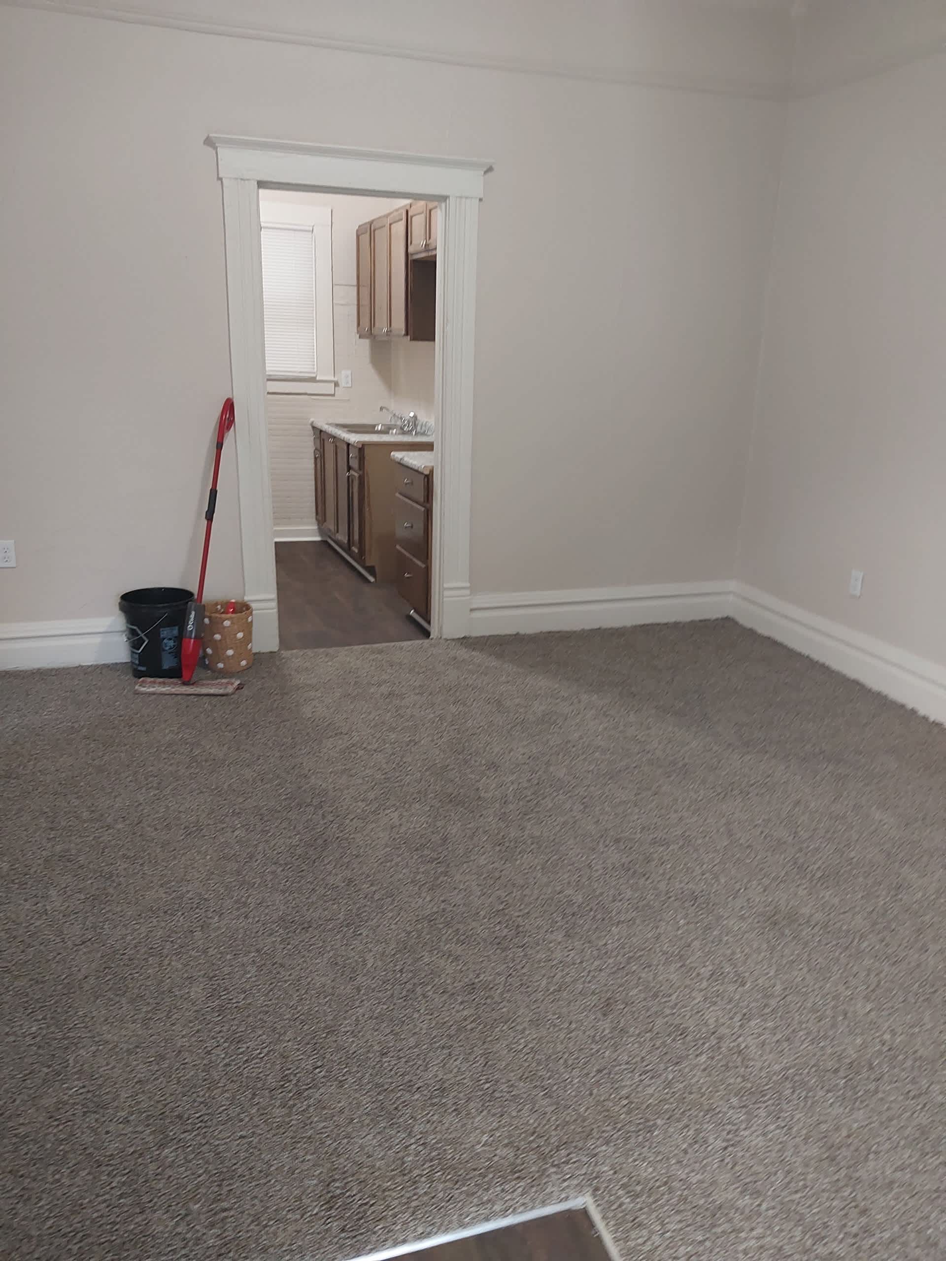 1218 W 11th St. – photo 5