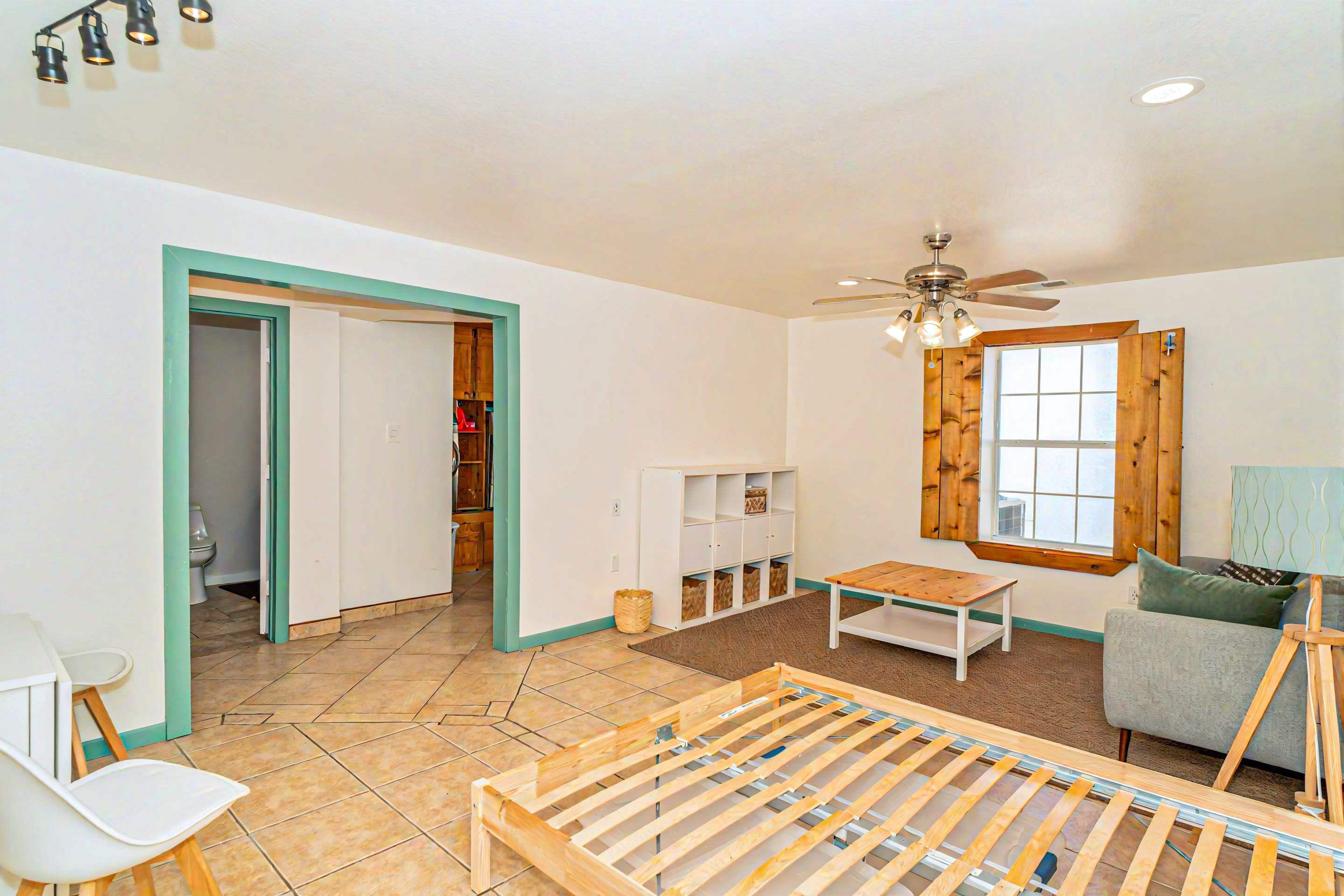 126 Gregory Drive – photo 2