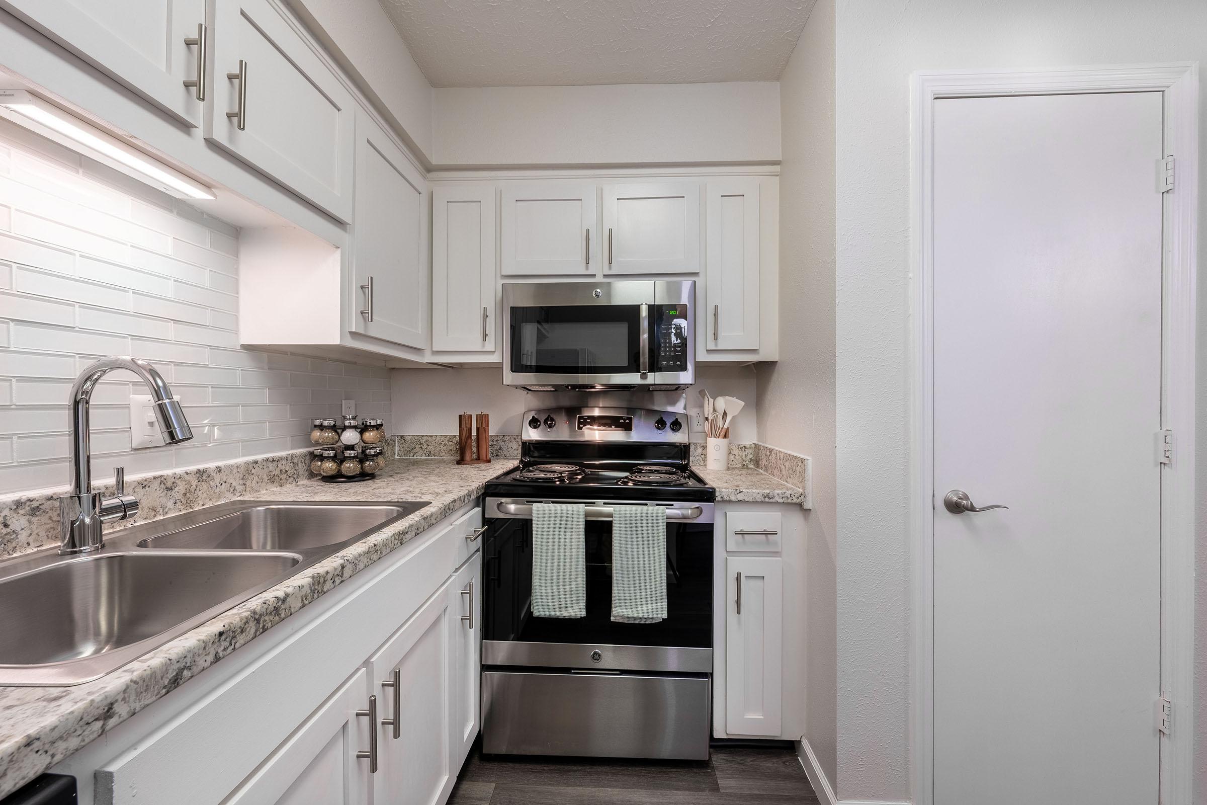 Chase Cove Apartments – photo 3