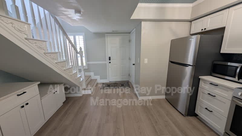 1028 Apollo Beach Blvd – photo 3