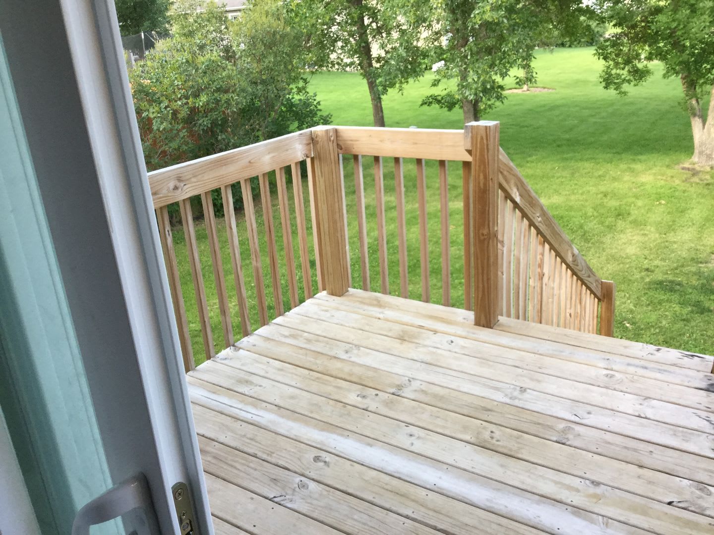 Spacious 2-Bed Townhome with Garage, Yard & All the Extras! – photo 5