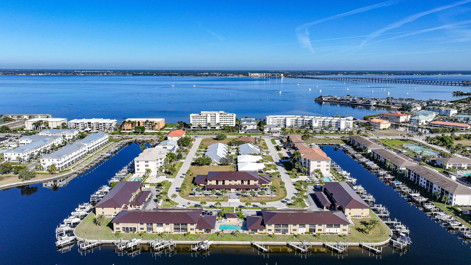 240 Lewis Circle #513 Punta Gorda FL 33950 – photo 3