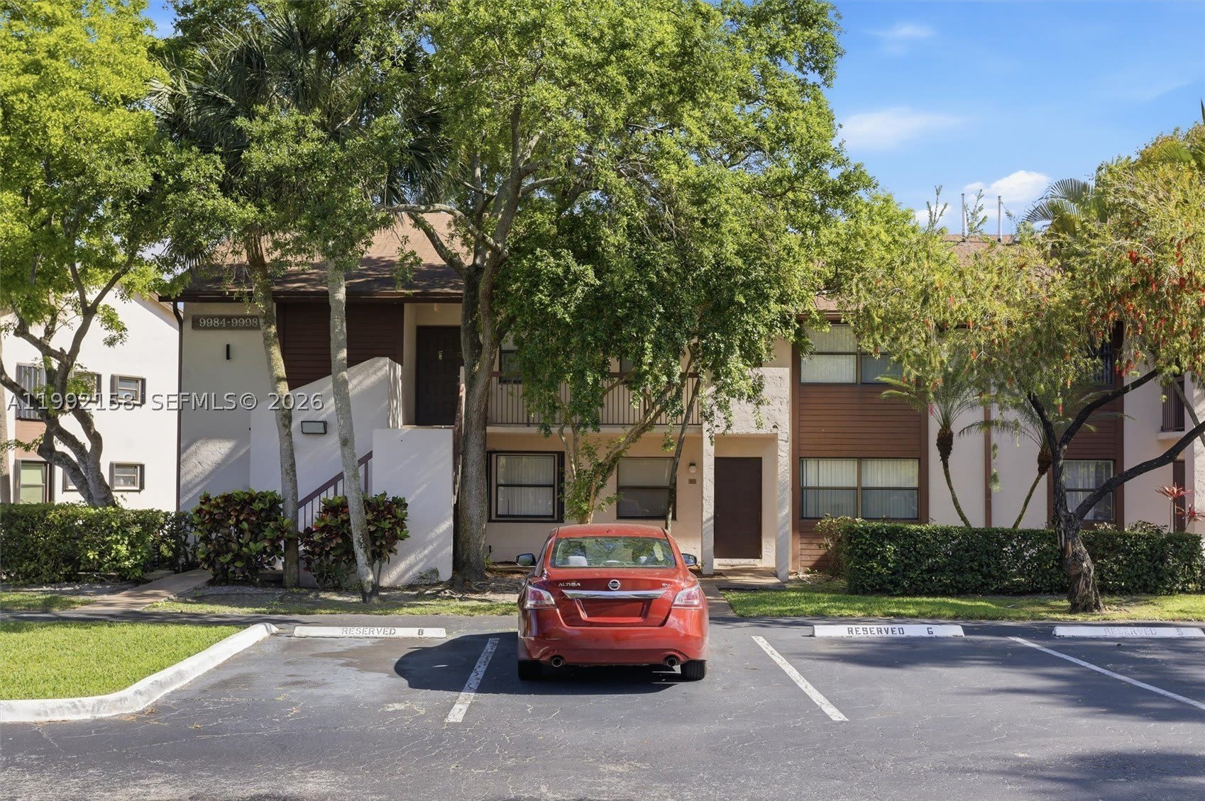 9994 Nob Hill Ct – photo 4