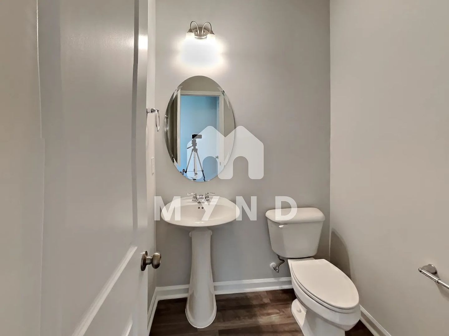Room in 3 Bedroom Home at Sweet Lilac Way – photo 5