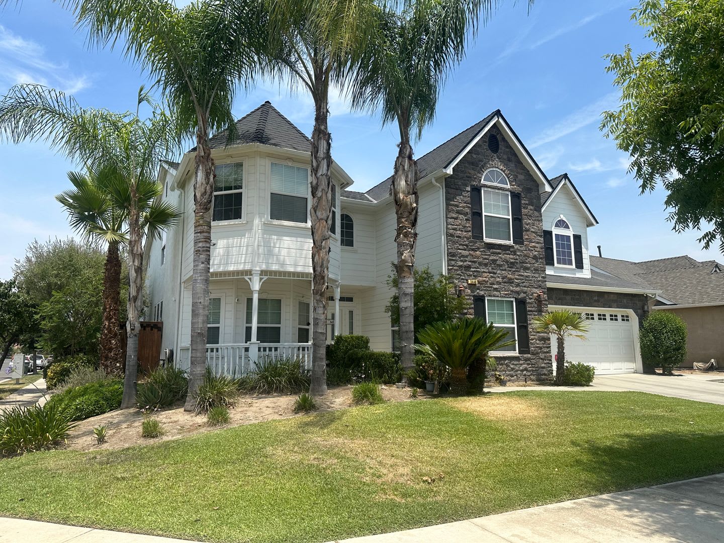 Lovely home in Visalia – photo 1