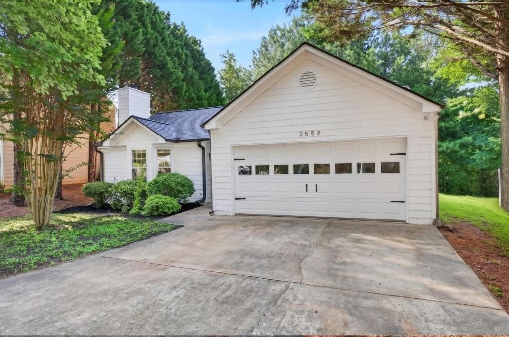 2558 Candlewood Way – photo 2