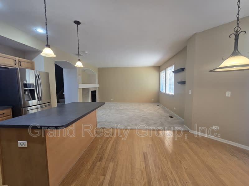 2265 West Bentley Lane – photo 3