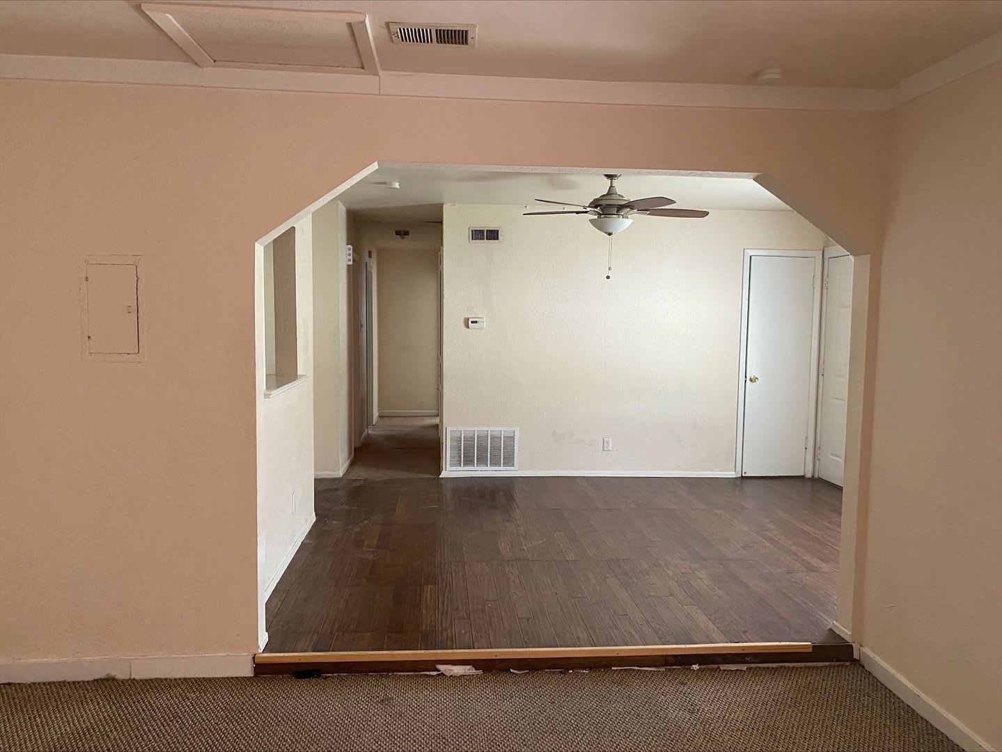 Large home – photo 4