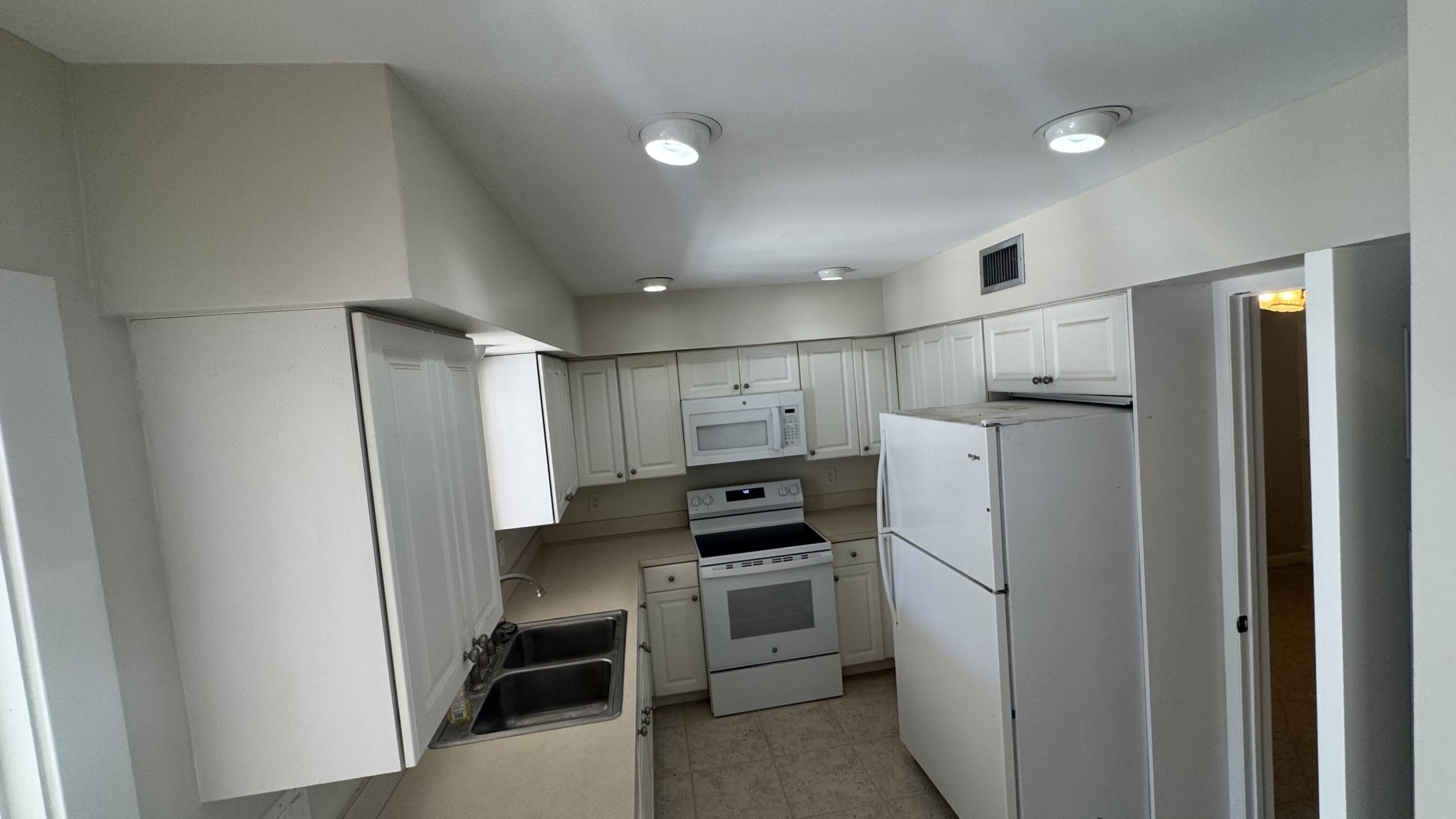 2704 Cardinal Drive – photo 3