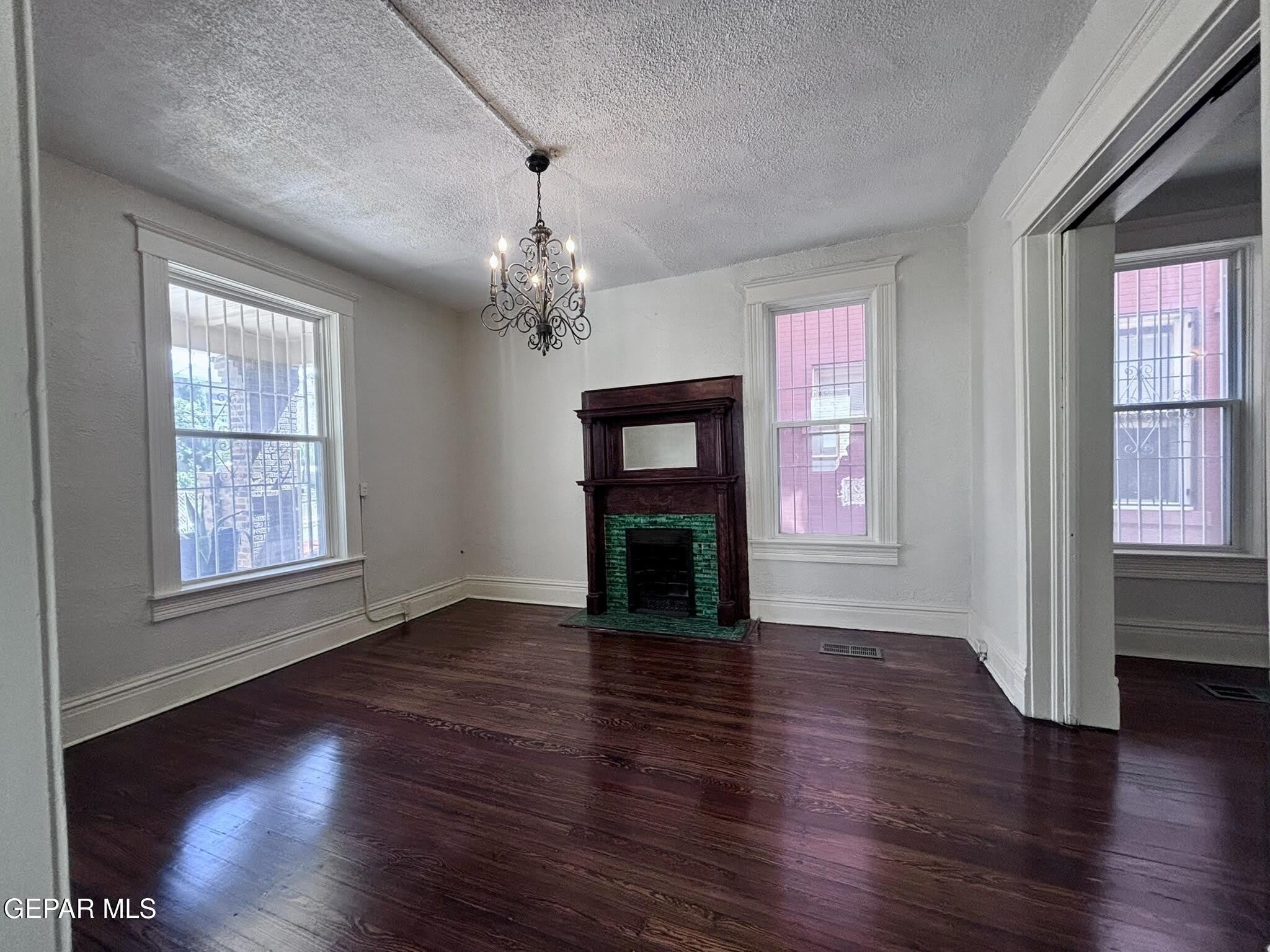 215 W RIO GRANDE Avenue – photo 5