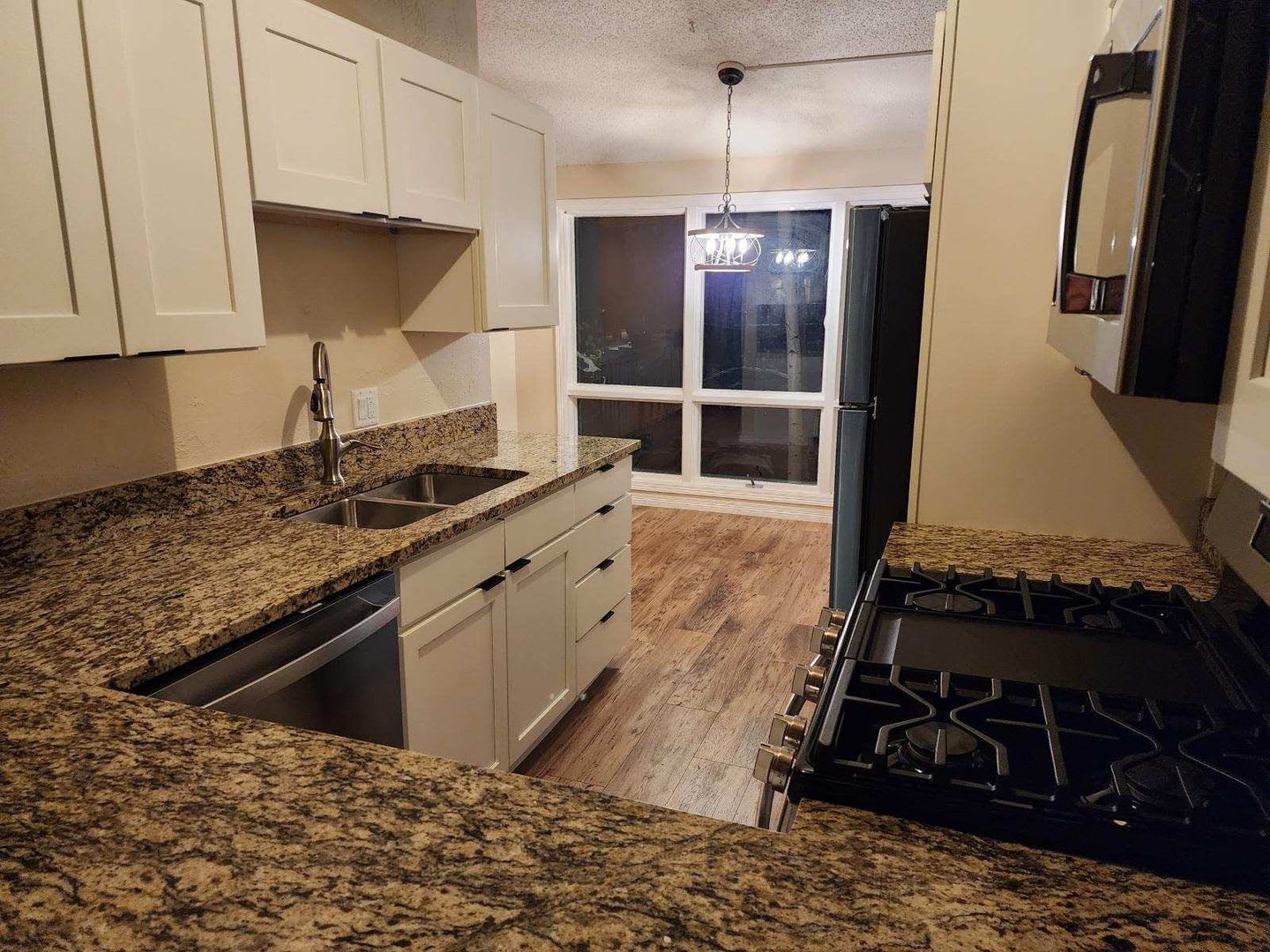 2 bedroom duplex in West Vail – photo 4