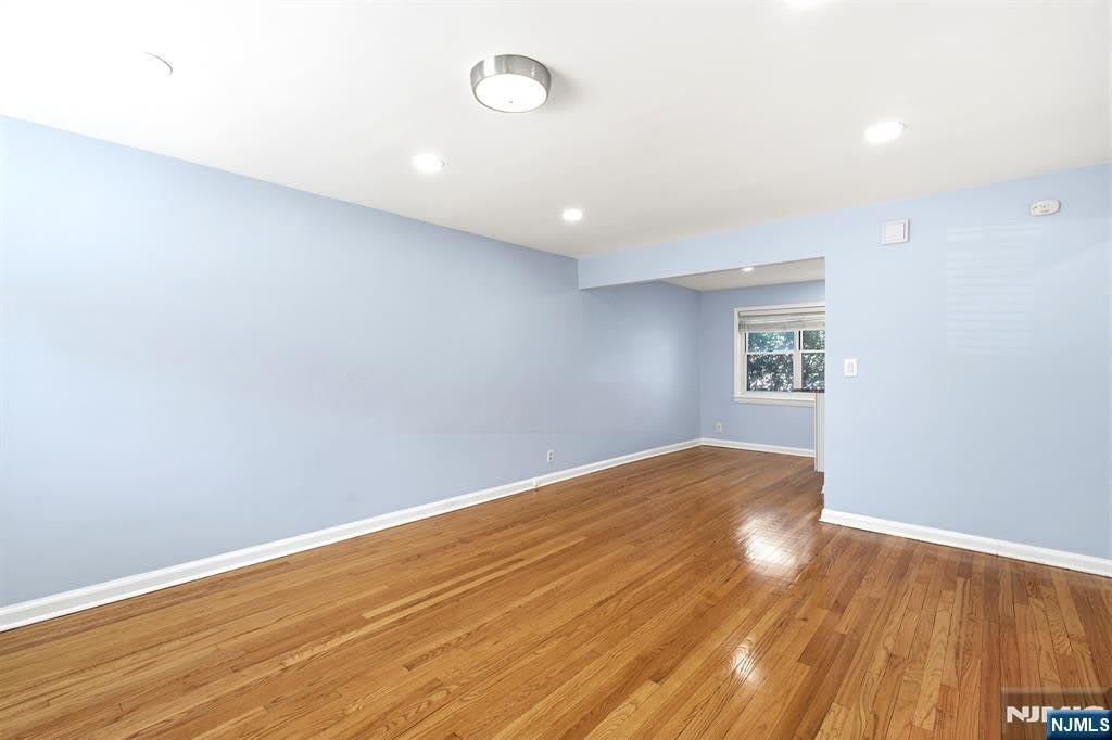 358 Esplanade – photo 5
