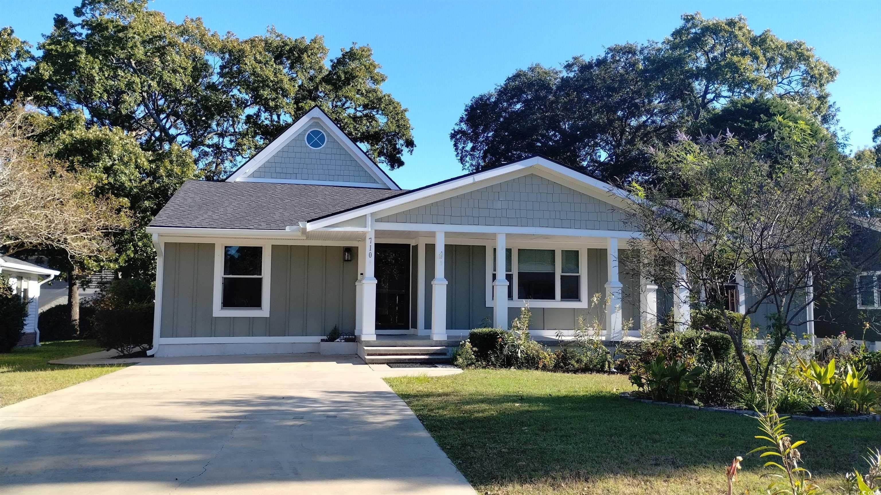 710 Yucca Ave. – photo 1
