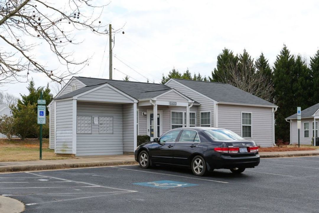 Northgate Apartments – photo 4