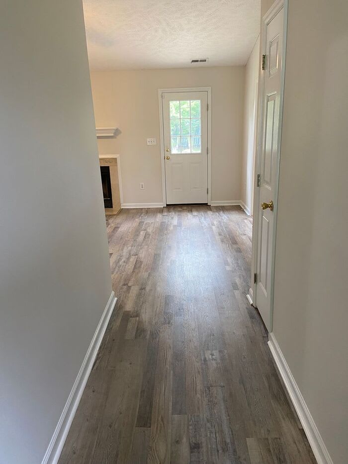 183 Independence Drive – photo 2