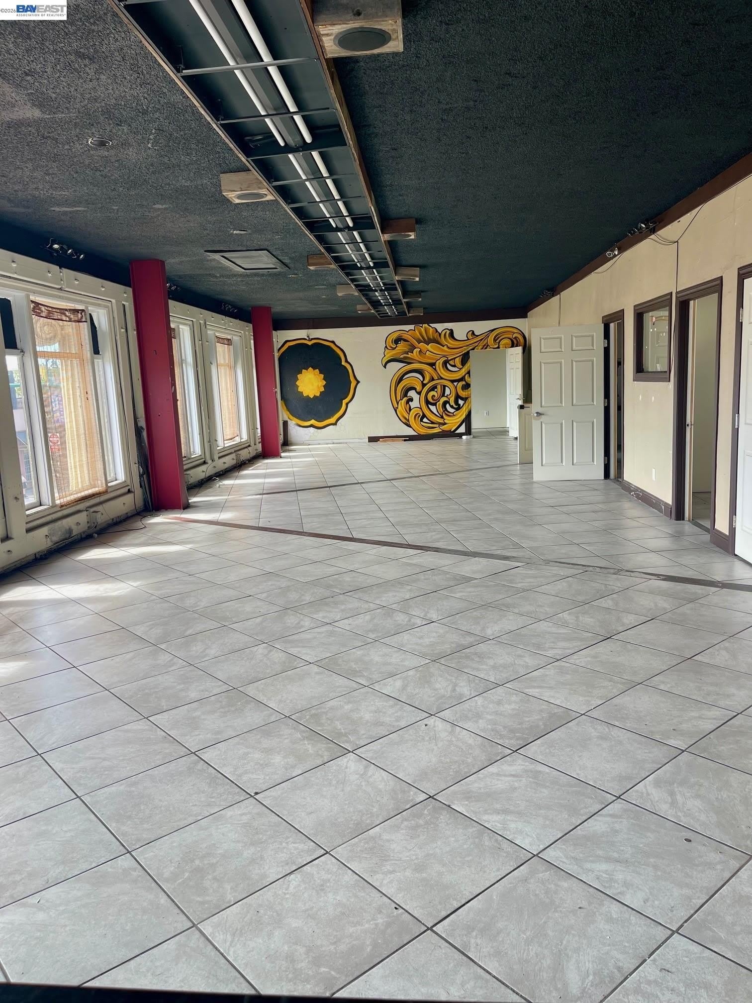 22622 Mission Blvd – photo 3