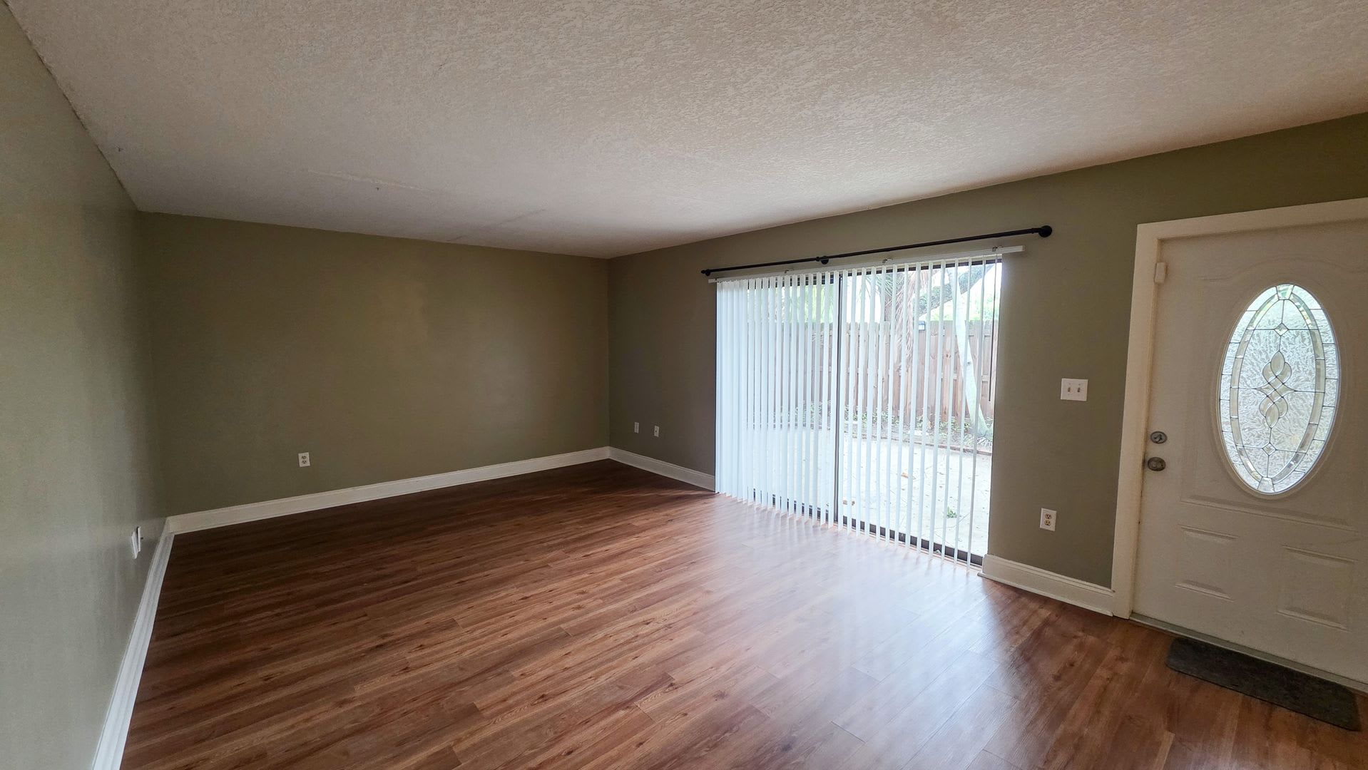 Tropic Villas North 2 bedroom 2 1/2 bath condo – photo 4